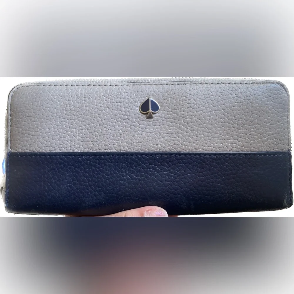 Kate Spade Wallet - Picture 2 of 3